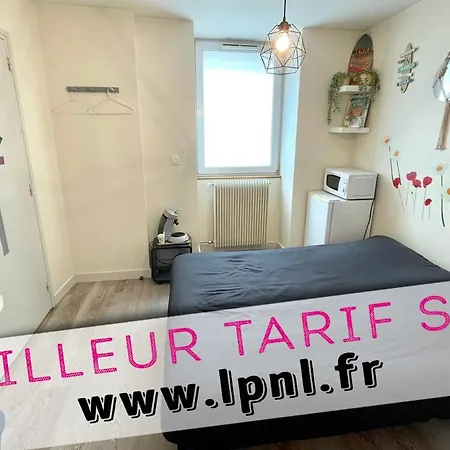 Le Mini-Nid Apartment
